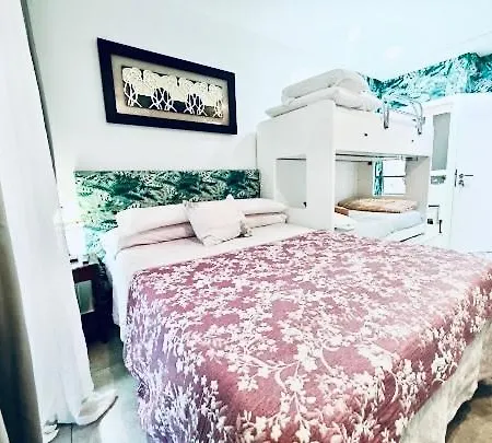 Sama Piso Turistico Apartment *