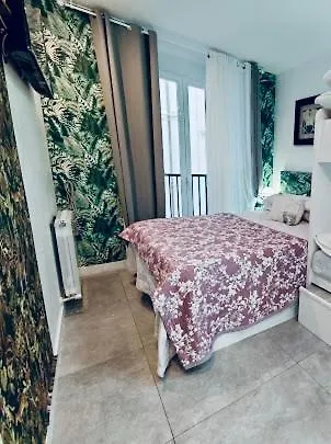 アパート Apartament *